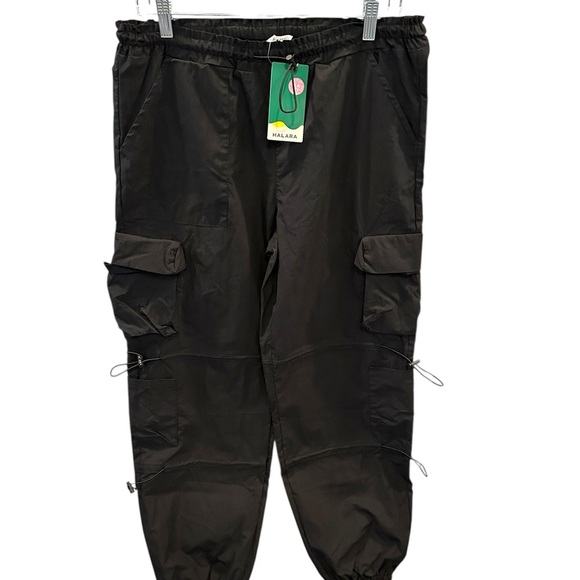 HALARA Black Cargo Jogger Pants Size M Cotton Nylon Utility Drawstring - Picture 1 of 8